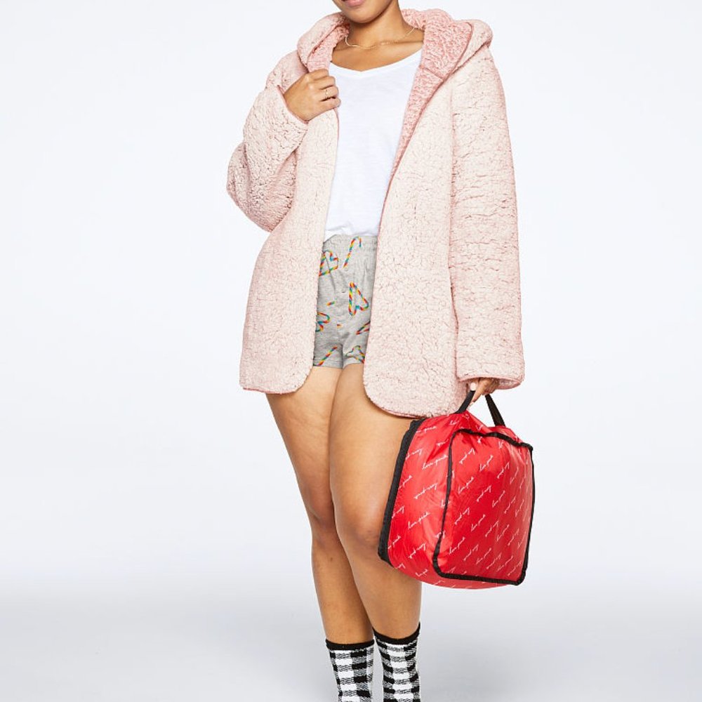 VS PINK ONE SIZE COZY SHERPA CARDIGAN GIFT SET 💕 - Picture 5 of 5